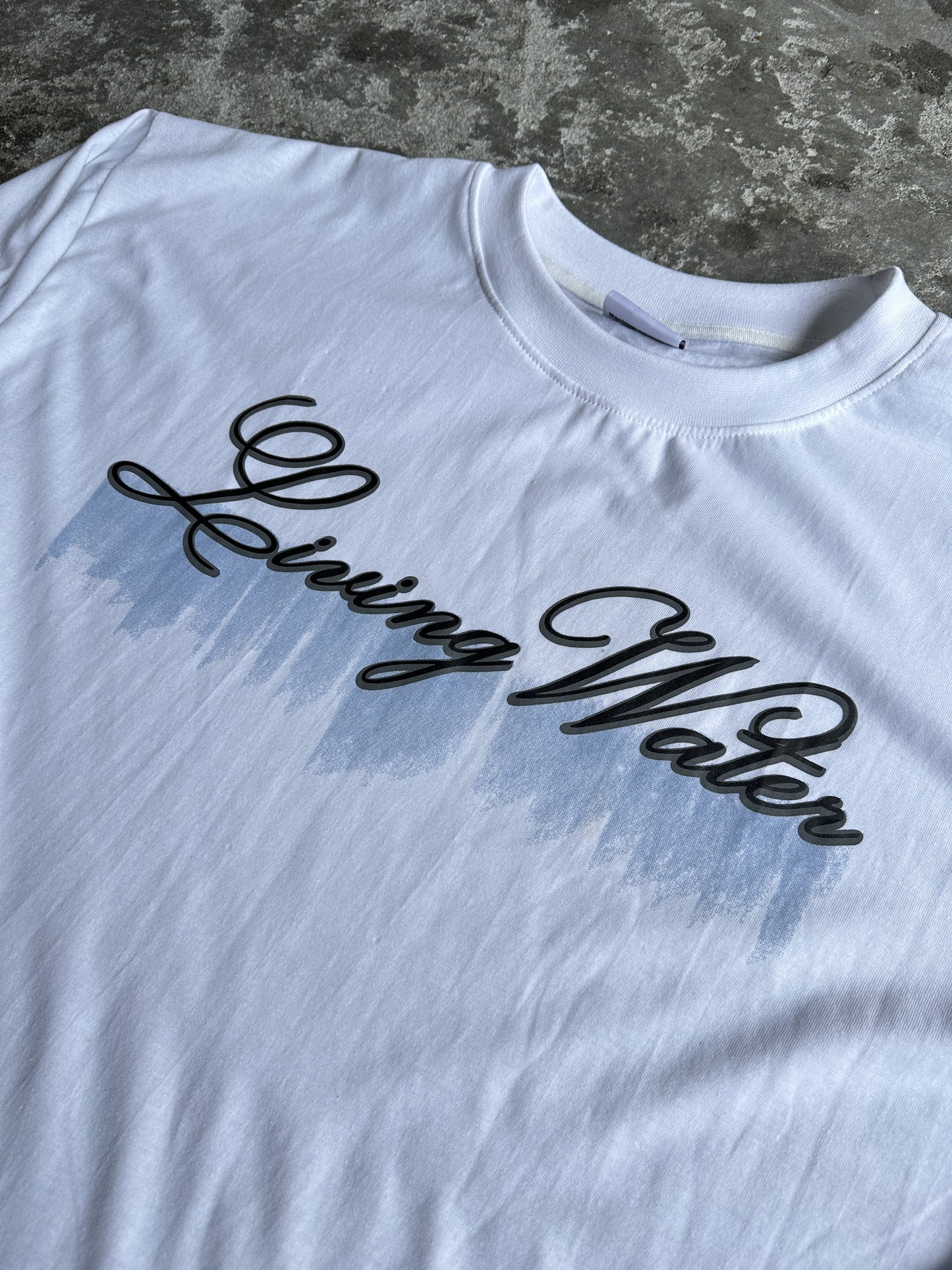 LIVING WATER DOUBLE LAYER TSHIRT